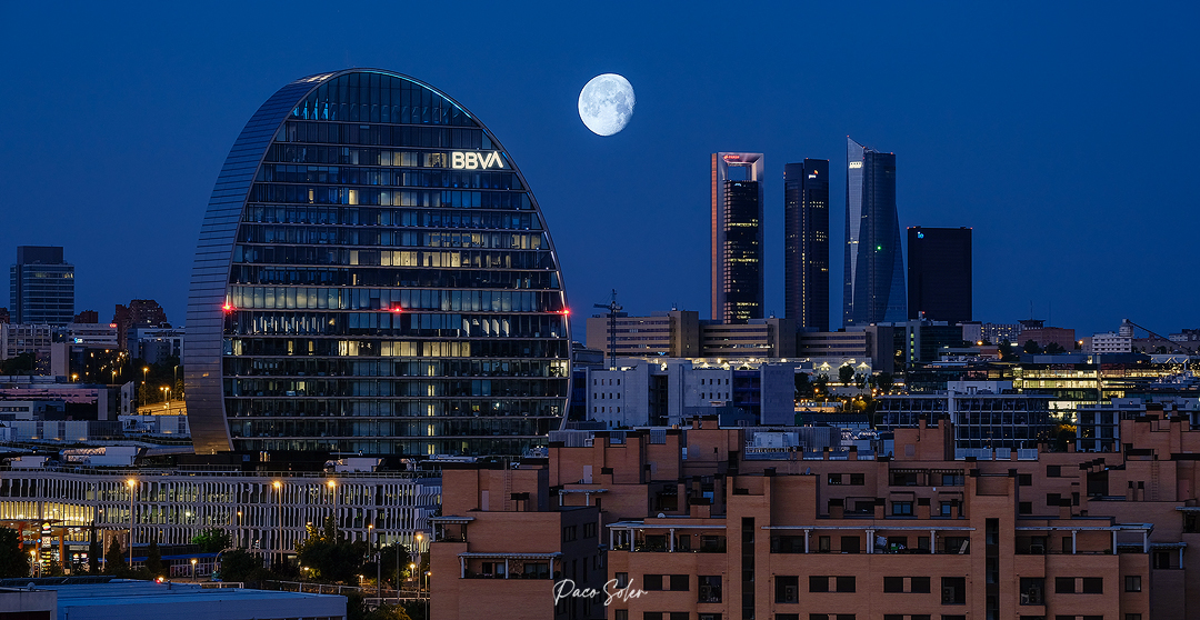 155 BBVA y Luna C.jpg