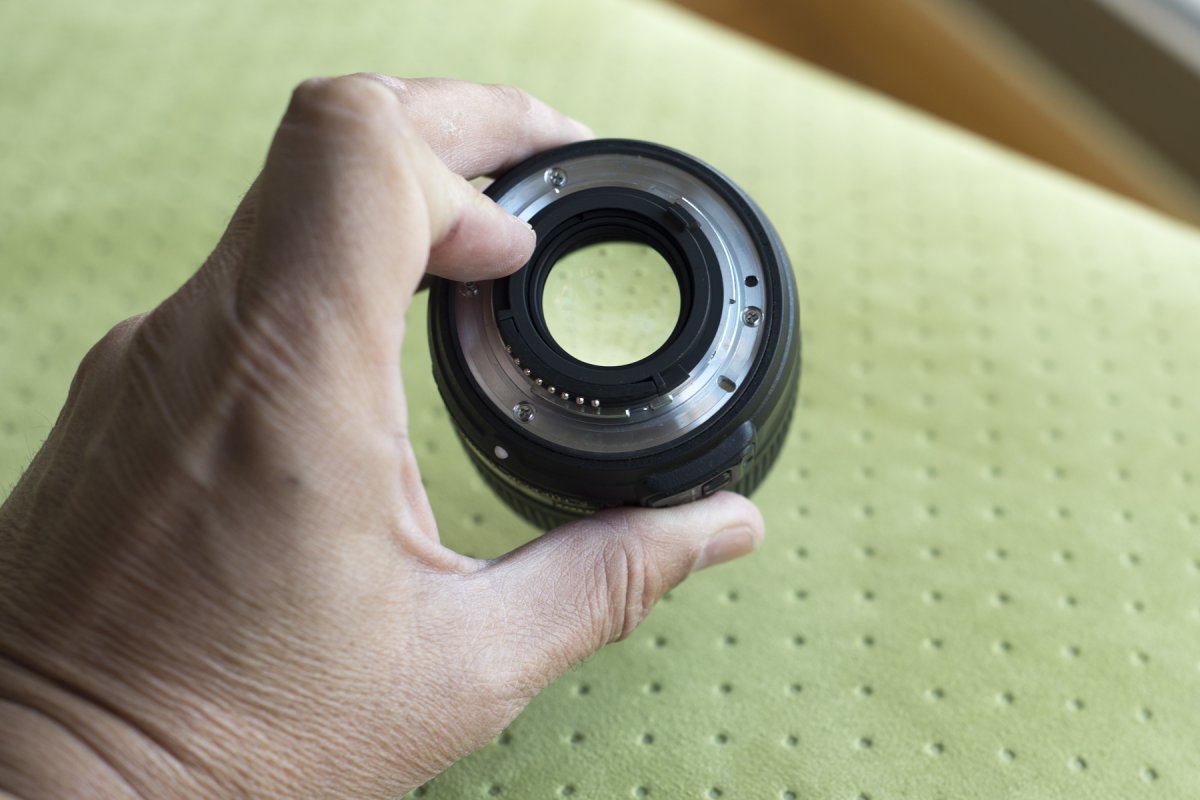 AF-S Nikkor 35mm f1.8G ED-03.jpg
