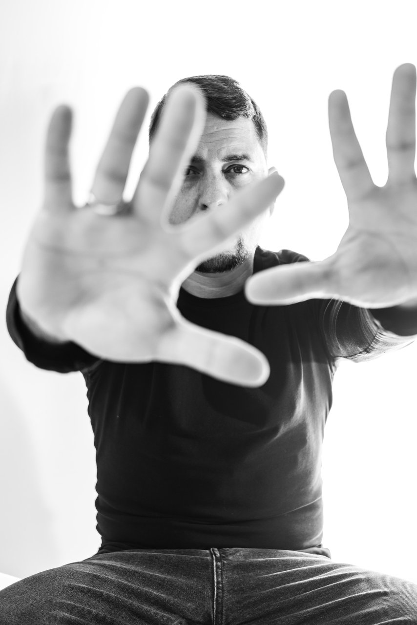 autoretrato marzo 2022 10.jpg