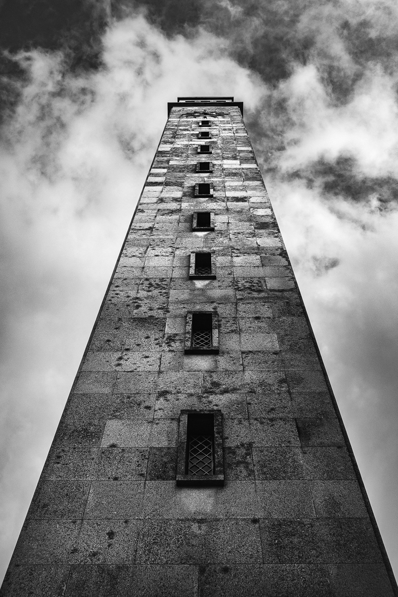 DSC09821-bw.jpg