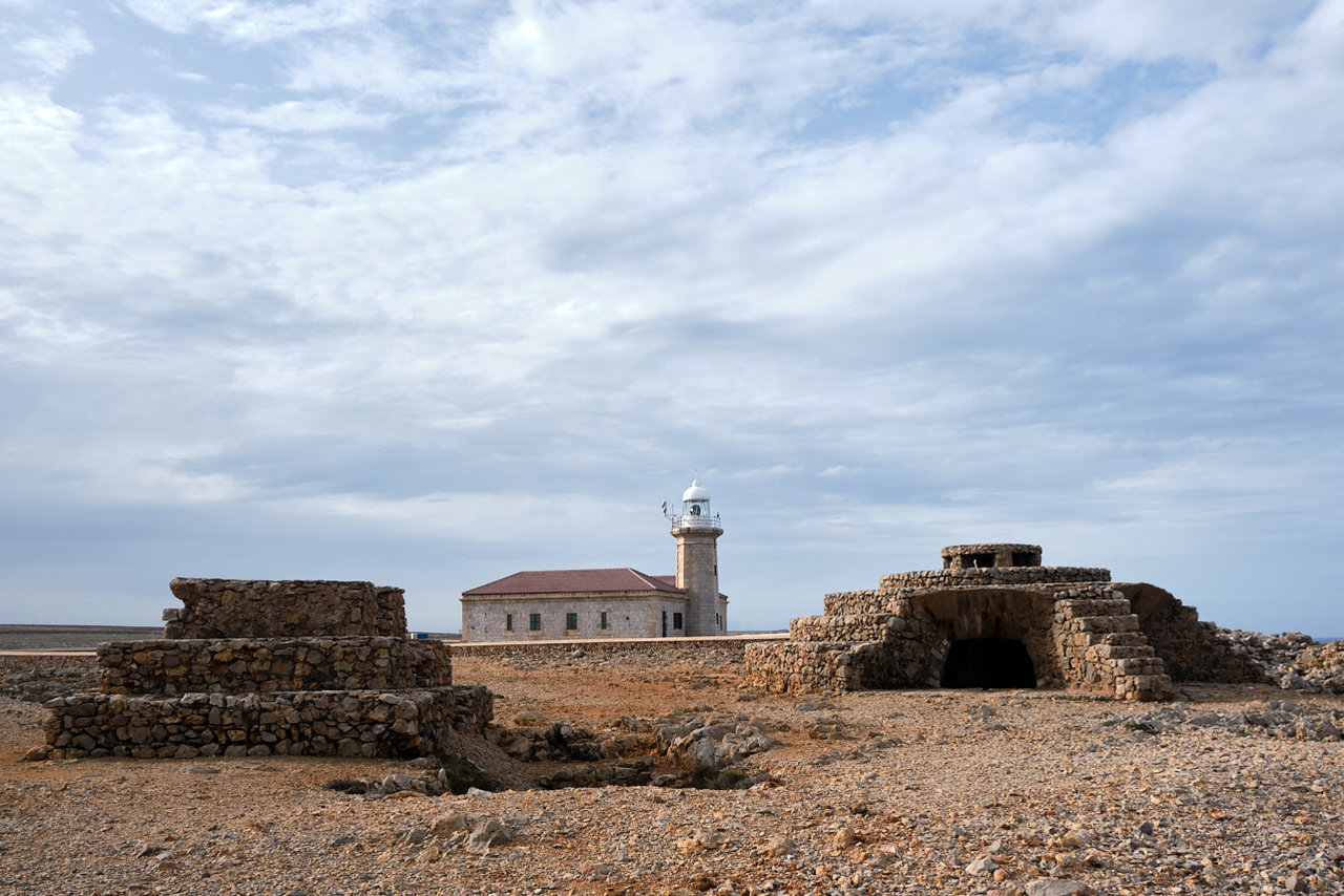 Faro de punta Nati (2).jpg