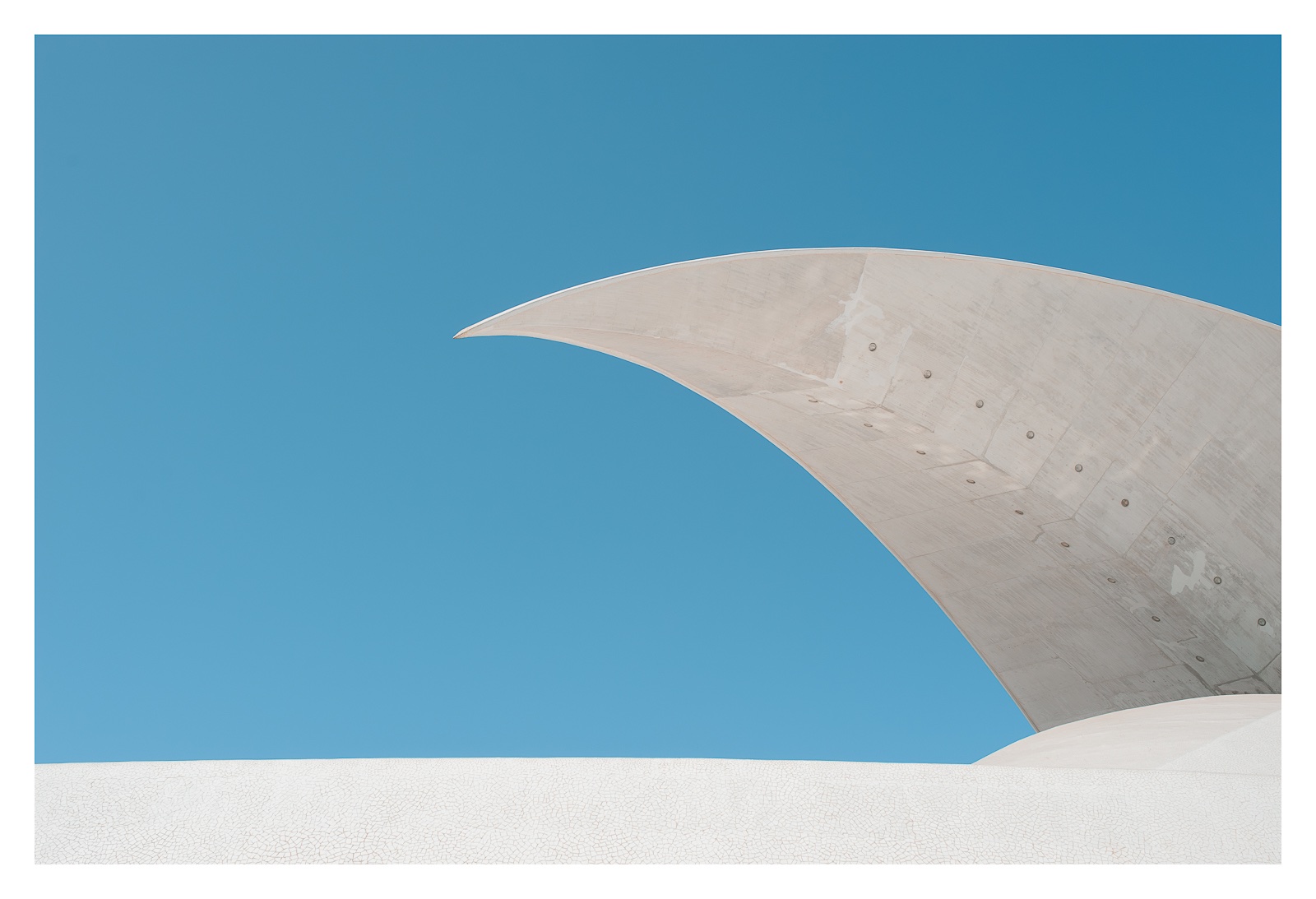 fotografo-tenerife-auditorio-adan-martin-santiago-calatrava-cielo.JPG