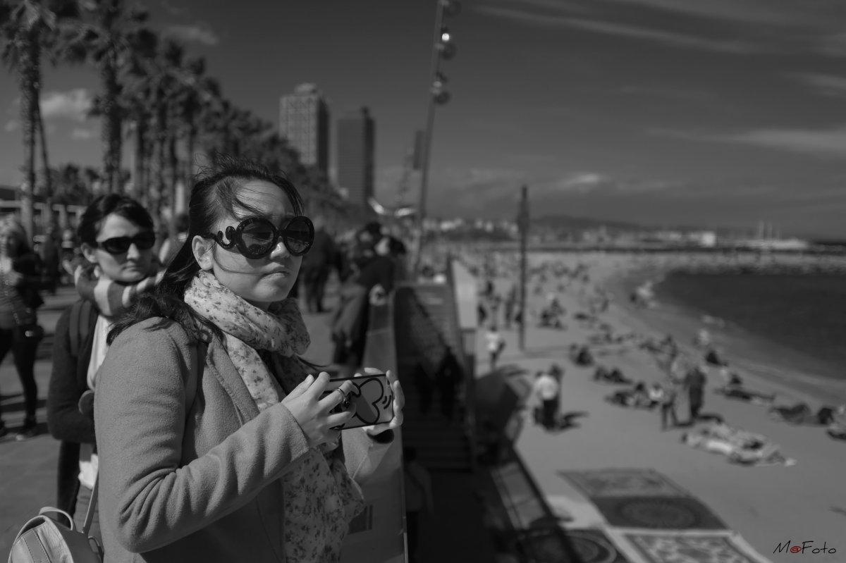 FUJI X-100F Escenas de la Barceloneta 2 (Barcelona).jpg