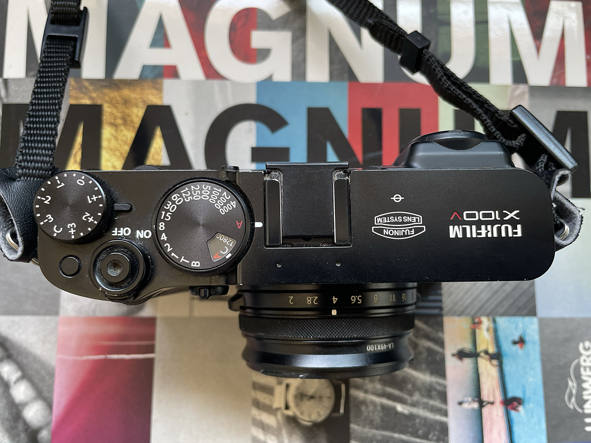 fujiX100V_superior.jpg