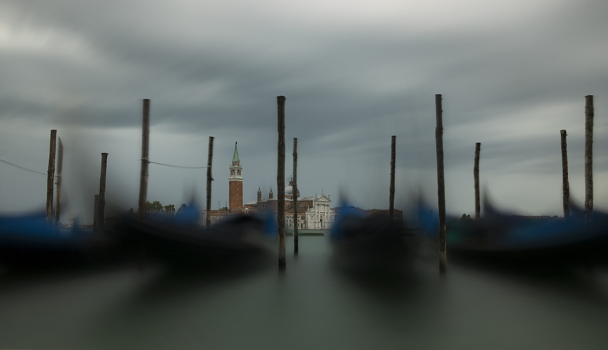 gondolas.jpg