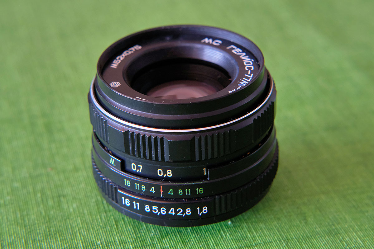 Helios 77M-4 MC 50mm f1.8_D_1200x800_300.jpg