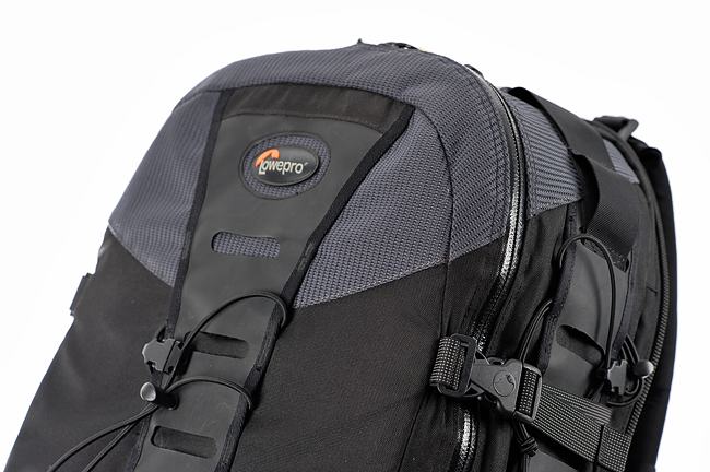 LOWEPRO PRO TREKKER AW II DETALLE C.jpg