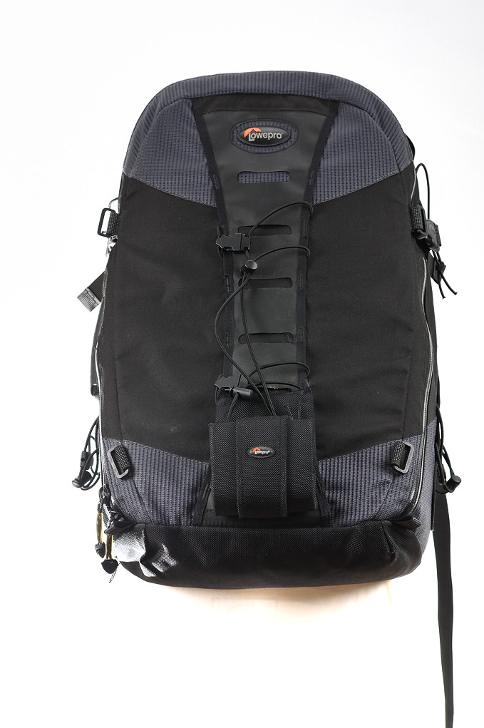 LOWEPRO PRO TREKKER II AW FRONTAL.jpg