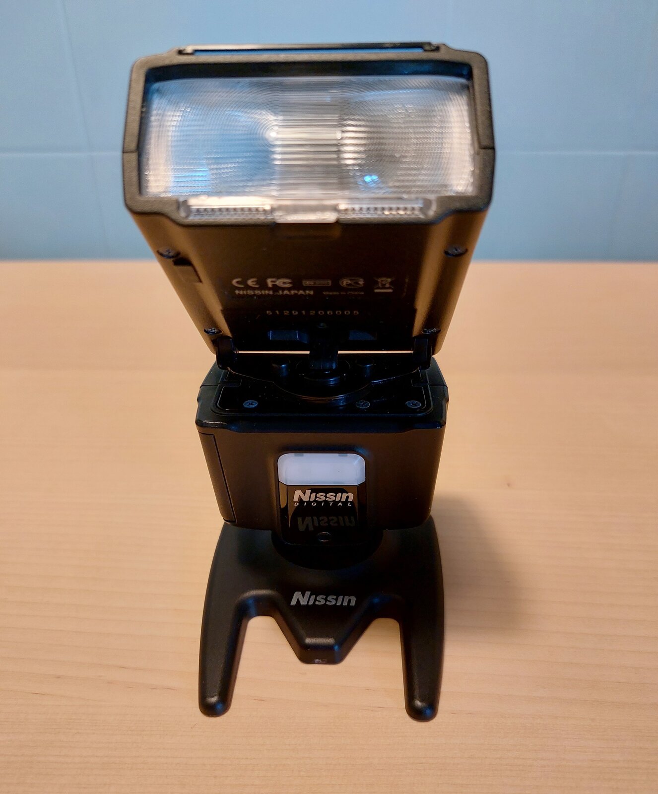 nissin i40 4.jpg