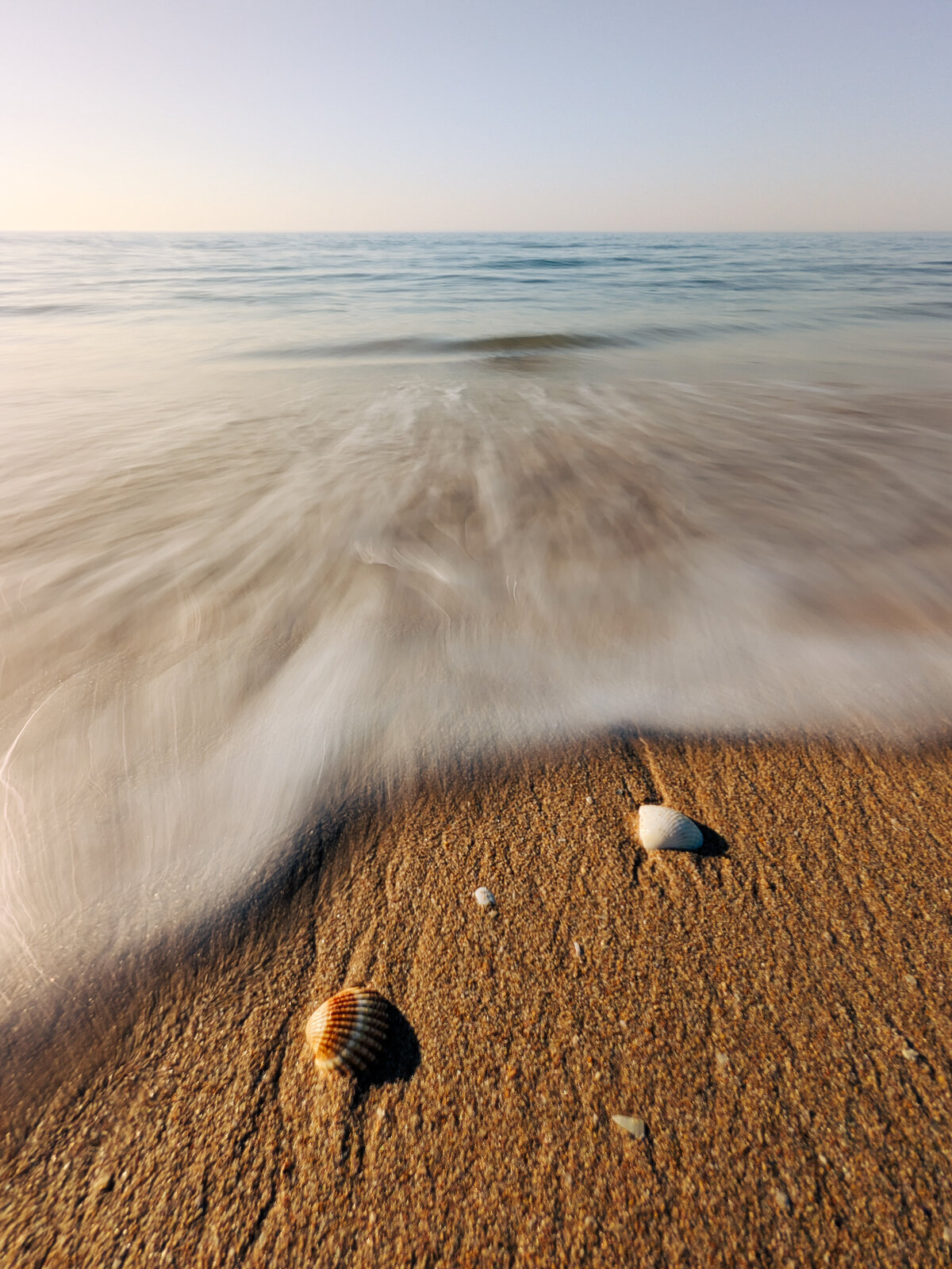 PXL_20250725_070305892.LONG_EXPOSURE-01.COVER.jpg