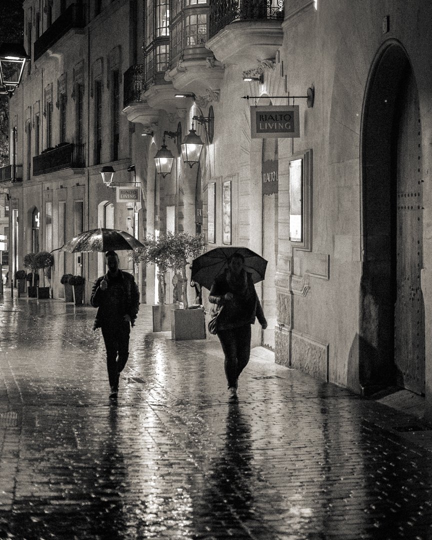 Rainy_Night_BN.jpg