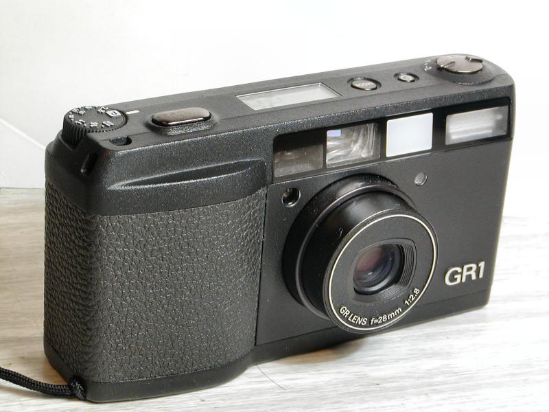 ricohGR1.jpg