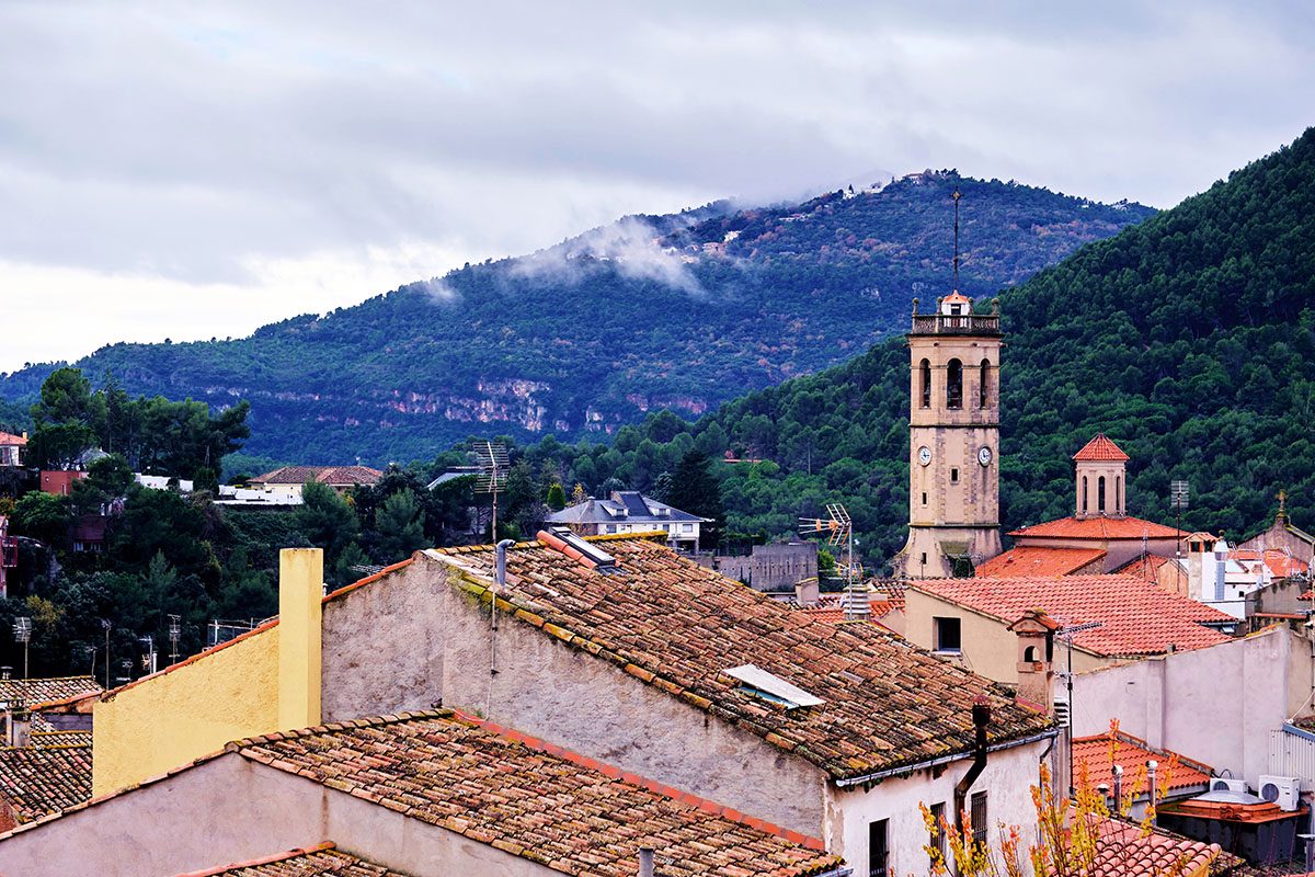 X-T4 Laowa 65mm f5.6 1-125 ISO200_Campanar_església_01_1200x800_300.jpg