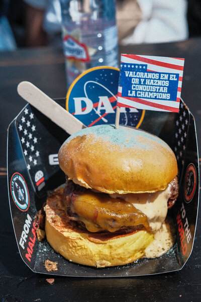 The Champions Burguer-17.jpg