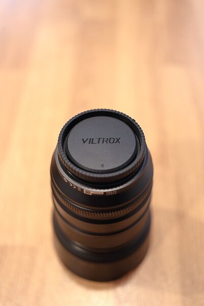3  - Viltrox.jpg