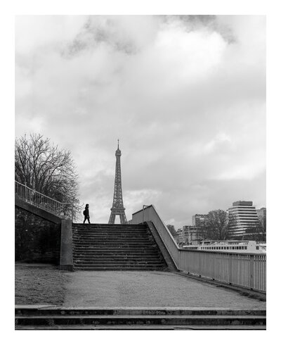fotografo-paris-francia-torre-eiffel-escaleras-edificio-barco-arbol.jpg