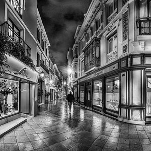 Media '250122@192044_910CALLEJEO NOCTURNO ZONA PLAZA SALVADOR-bruto-denoise-sharp-quasi-FINAL-BN_-Res...jpg' in category 'Últimas fotos'