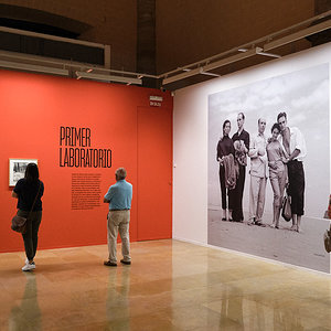 Carlos Saura fotógrafo. Una vida tras la cámara (1).jpg