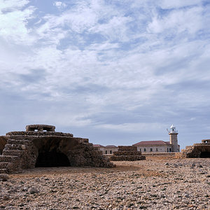 Faro de punta Nati (3).jpg
