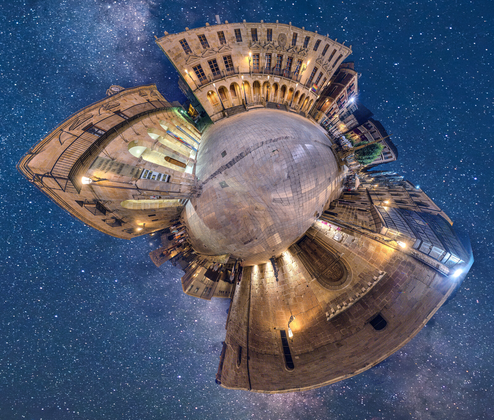 20250719@222652_350  SORIA-Pano-planeta-via lacteared4000px.jpg