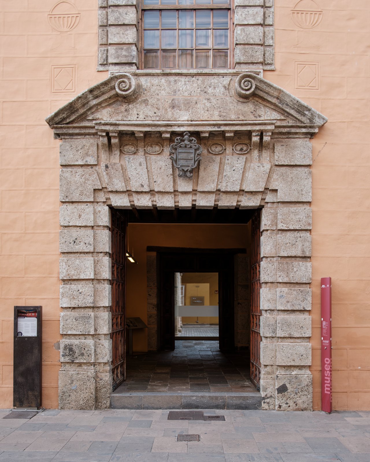 Fujinon 18mm f2 202510-8.jpg