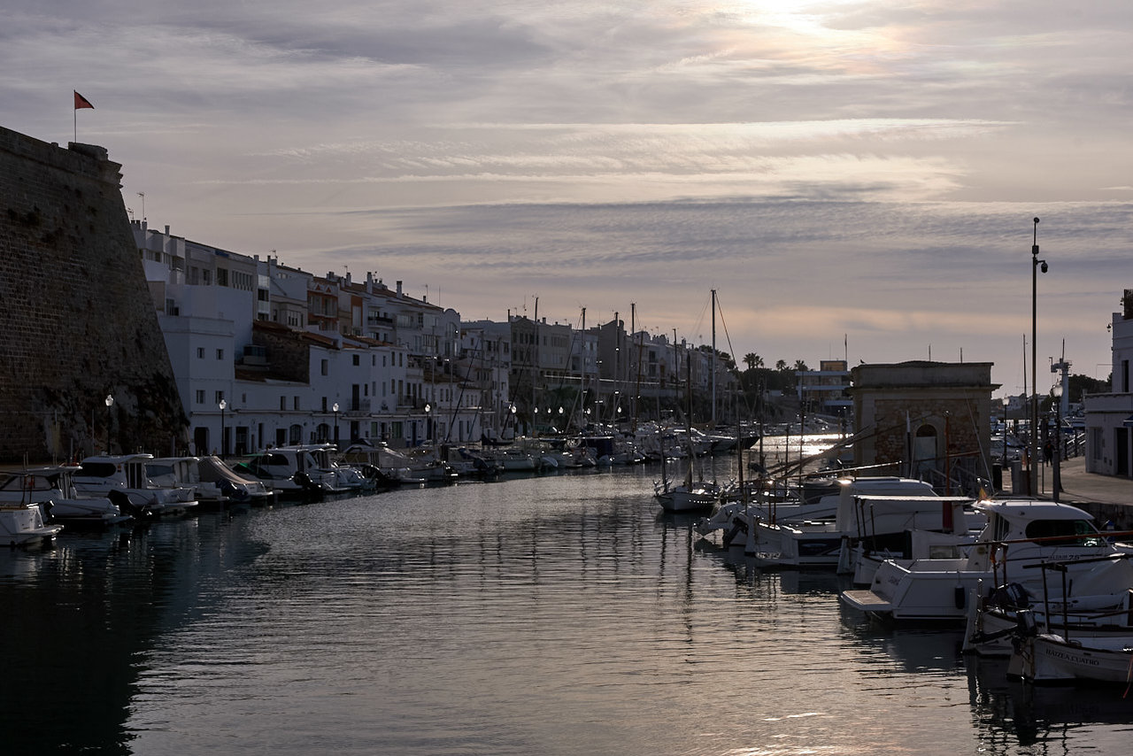 Puerto de Ciudadela.jpg